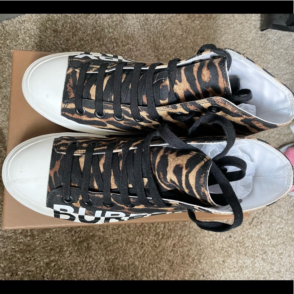 Burberry Sneakers